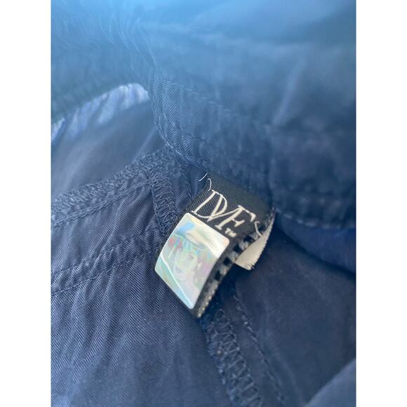 DIANE VON FURSTENBERG NAVY CAPRI JOGGER PANTS SIZE 4 - Picture 7 of 11